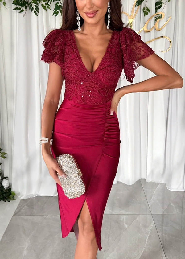 Robe tailleur à l'élégance intemporelle