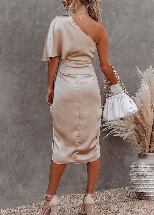 Robe asymétrique